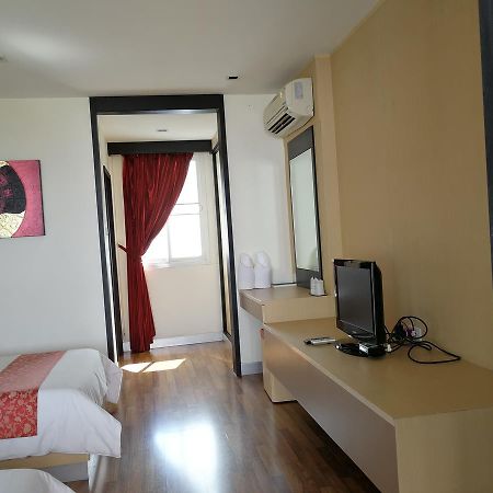 Panatara Hotel Chumphon Zewnętrze zdjęcie